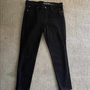 GAP Women's Classic Black Skinny Jeans